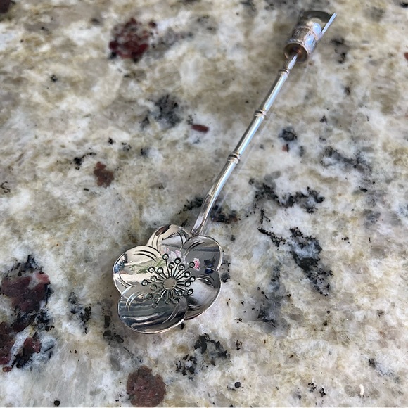 Antique Japanese Sterling Silver Demitasse Spoons, Set of 6 - Picture 3 of 16